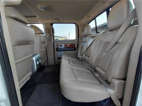 Used 2010 Ford F150 Lariat image 9