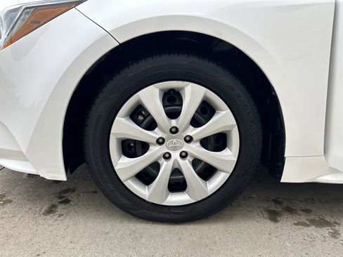 Certified 2024 Toyota Corolla LE image 11