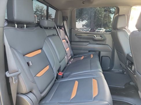 Used 2026 GMC Sierra 1500 AT4 w/ AT4 Premium Package AWD/4WD image 17