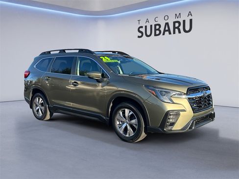 Certified 2024 Subaru Ascent Premium w/ Convenience Package image 4