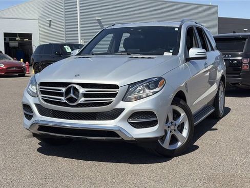 Used 2017 Mercedes-Benz GLE 350 w/ Premium 1 Package image 3