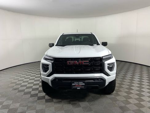 Used 2025 GMC Canyon Elevation w/ Convenience Package image 4