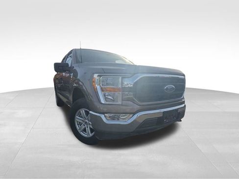 Used 2022 Ford F150 XLT image 11