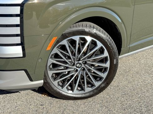 Used 2026 Hyundai Palisade Calligraphy image 10