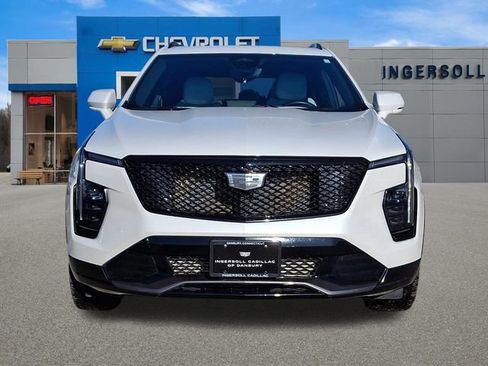 Used 2024 Cadillac XT4 Sport AWD/4WD image 5