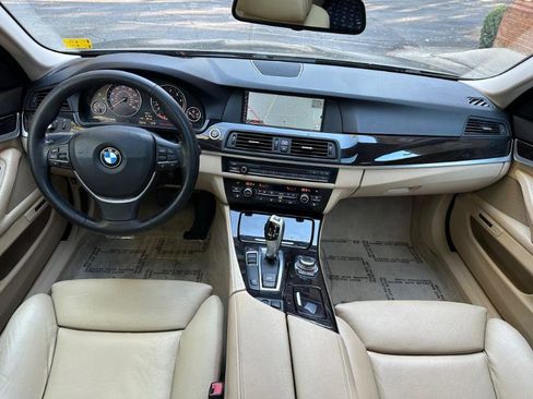 Used 2011 BMW 535i Sedan image 38
