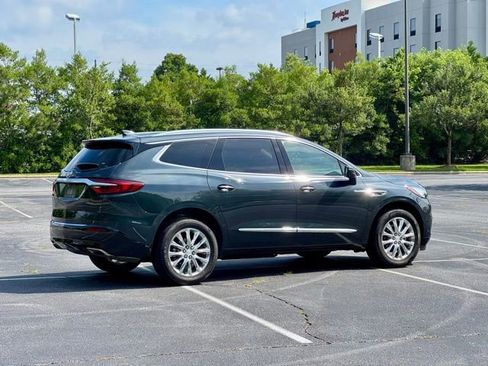 Used 2020 Buick Enclave Essence FWD image 8