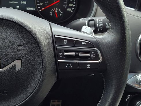 Used 2023 Kia Stinger GT2 image 26