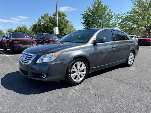 Used 2008 Toyota Avalon XLS image 9