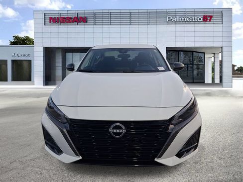 New 2026 Nissan Altima 2.5 SV FWD image 2