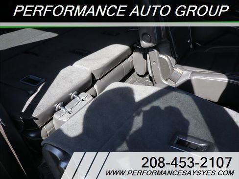 Used 2021 Chevrolet Traverse RS image 13