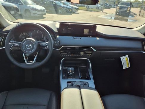 New 2026 MAZDA CX-70 3.3 Turbo w/ Preferred Package image 3