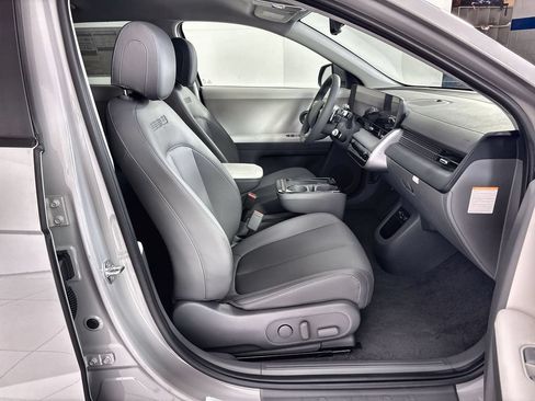 New 2026 Hyundai Ioniq 5 SEL AWD/4WD image 24