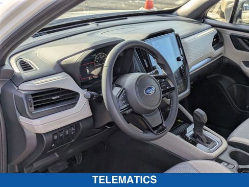 Used 2025 Subaru Forester Premium image 15