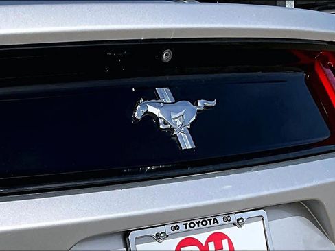 Used 2016 Ford Mustang Coupe image 27