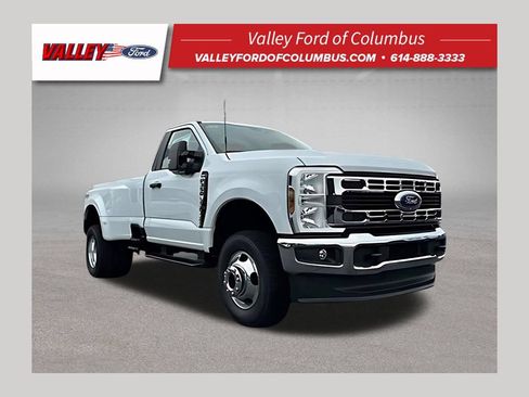 New 2026 Ford F350 XLT w/ 360-Degree Camera Package AWD/4WD image 1