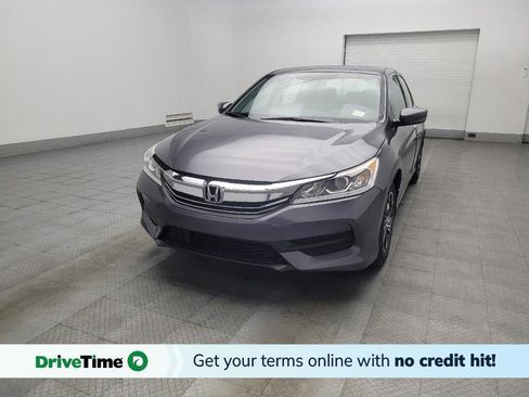 Used 2017 Honda Accord LX image 1