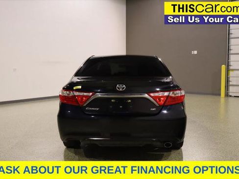 Used 2017 Toyota Camry SE FWD image 7