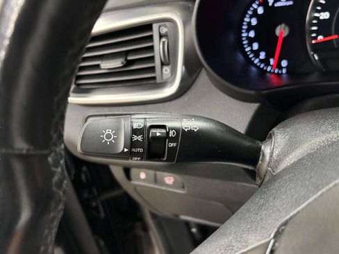 Used 2018 Kia Sorento EX image 34