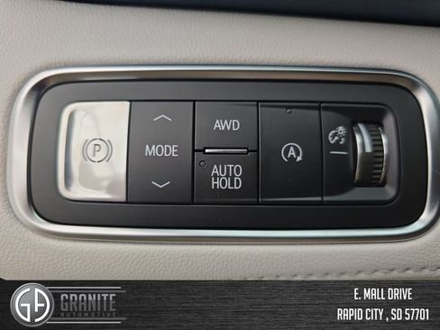 New 2026 Buick Enclave Avenir w/ Super Cruise Package AWD/4WD image 32