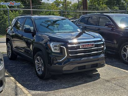 Used 2025 GMC Terrain Elevation