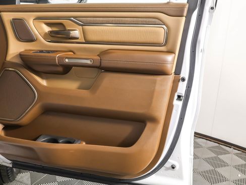 Used 2019 RAM 1500 Limited image 47