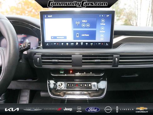 Certified 2025 Lincoln Corsair Grand Touring w/ Equipment Group 301A image 16