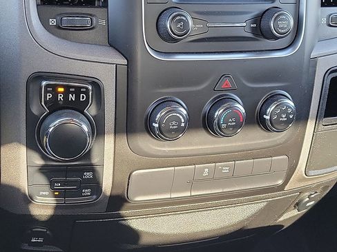 Used 2019 RAM 1500 Express image 17