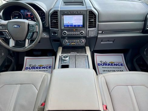 Used 2021 Ford Expedition Limited image 16