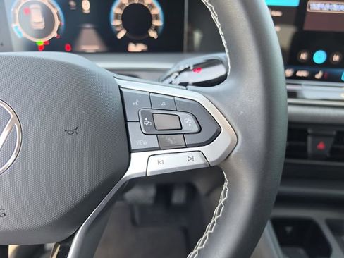 Used 2025 Volkswagen Tiguan S FWD image 37