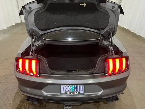 Used 2021 Ford Mustang GT RWD image 13