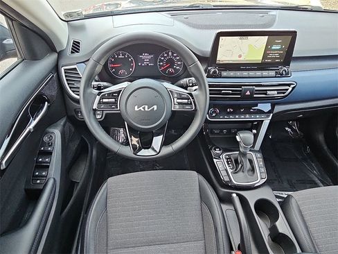 Used 2022 Kia Seltos S image 13