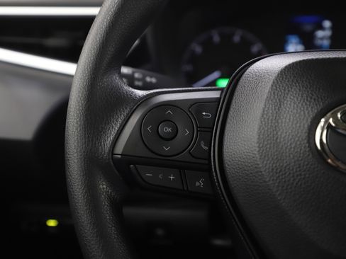 Used 2024 Toyota Corolla LE image 25