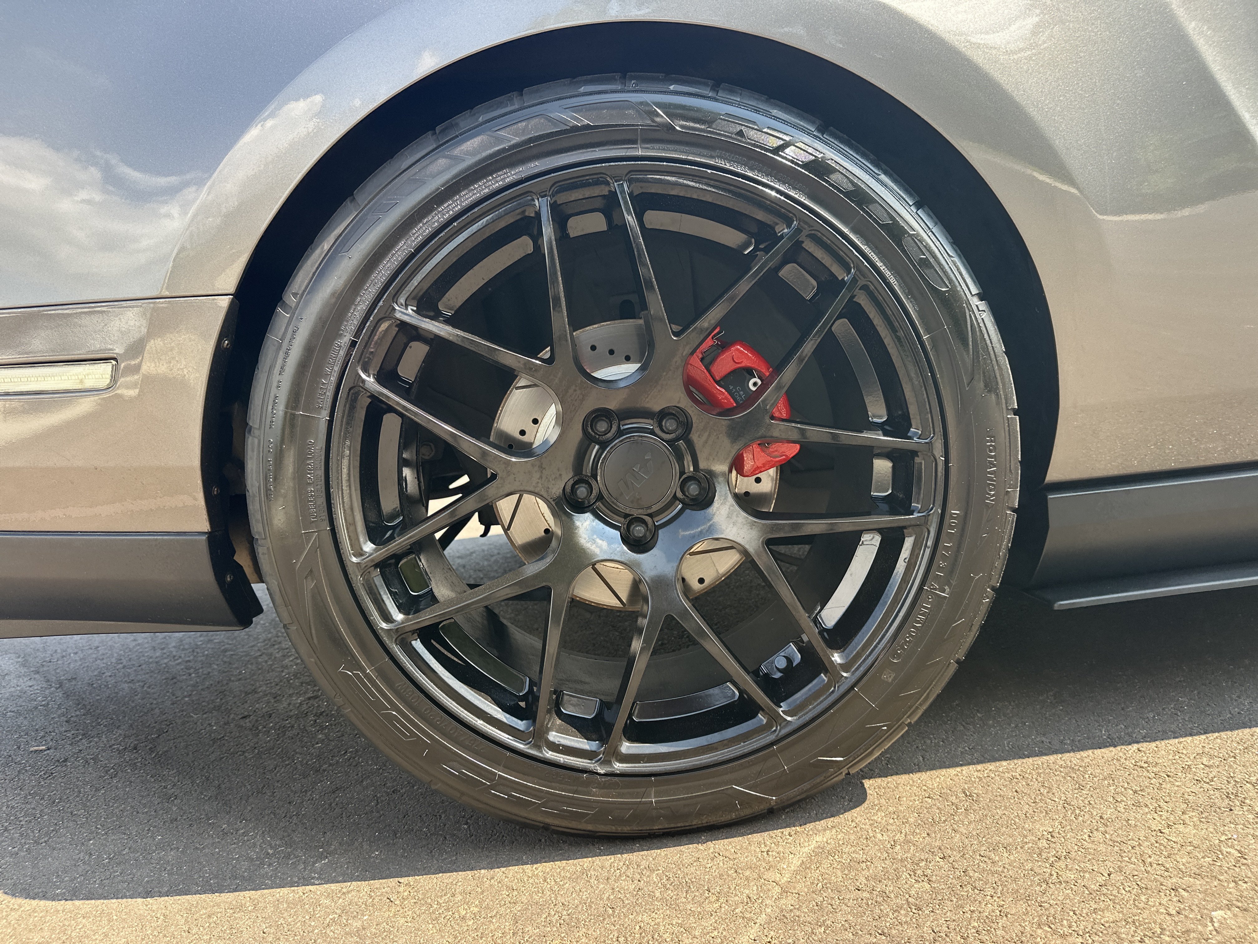 Used 2010 Ford Mustang GT RWD image 16