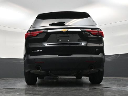 Used 2023 Chevrolet Traverse LT FWD image 24