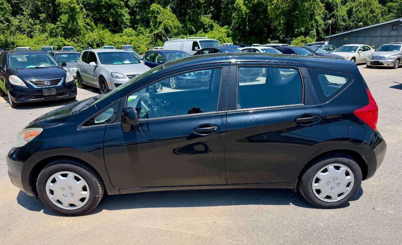 Used 2014 Nissan Versa Note SV FWD image 2