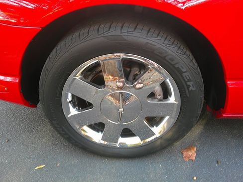 Used 2002 Ford Thunderbird image 39