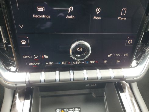 New 2026 GMC Yukon Elevation image 28