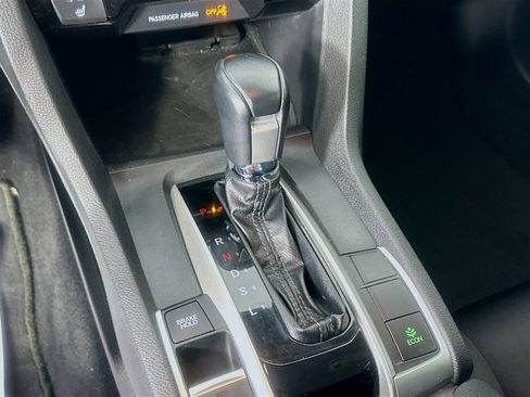 Used 2020 Honda Civic EX image 16