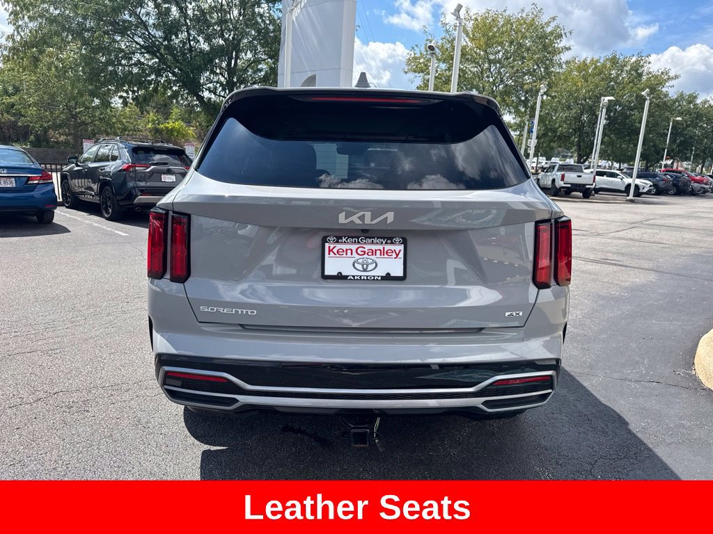 Used 2023 Kia Sorento SX AWD/4WD image 6