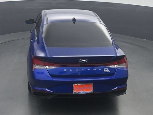 Used 2023 Hyundai Elantra SEL w/ Convenience Package FWD image 24