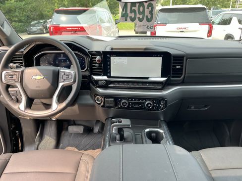 Used 2026 Chevrolet Silverado 1500 LTZ w/ LTZ Premium Package AWD/4WD image 21