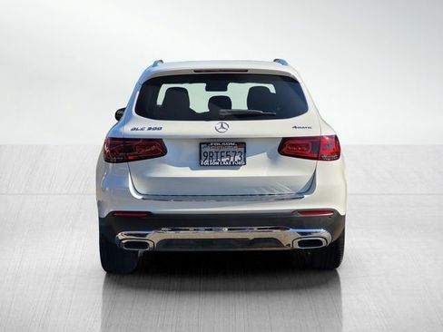 Used 2022 Mercedes-Benz GLC 300 4MATIC image 5