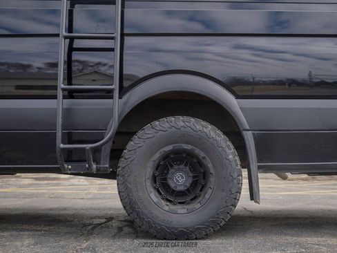 Used 2012 Mercedes-Benz Sprinter 3500 image 5