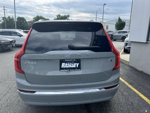 Used 2025 Volvo XC90 B6 Plus AWD/4WD image 27