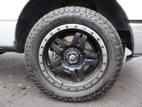 Used 2010 Ford F150 XLT image 41