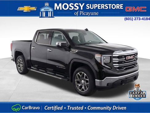 Used 2025 GMC Sierra 1500 SLT w/ SLT Premium Package image 2