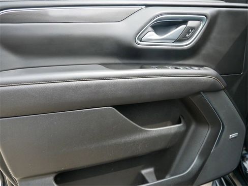 Used 2022 GMC Yukon AT4 image 12