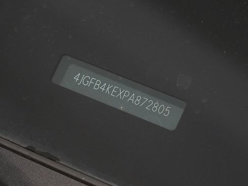 Used 2023 Mercedes-Benz GLE 350 4MATIC image 34