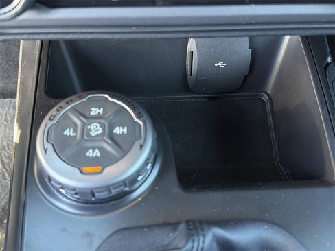 New 2025 Ford Bronco Base w/ Sasquatch Package image 8